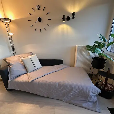 아파트 Urhome 22 City, Airport, Messe, Auto-,strassenbahn 뉘른베르크