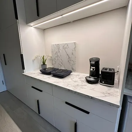 Urhome 22 City, Airport, Messe, Auto-,strassenbahn 뉘른베르크