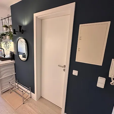 Urhome 22 City, Airport, Messe, Auto-,strassenbahn Apartment Nuremberg