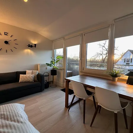 Urhome 22 City, Airport, Messe, Auto-,strassenbahn * Nuremberg